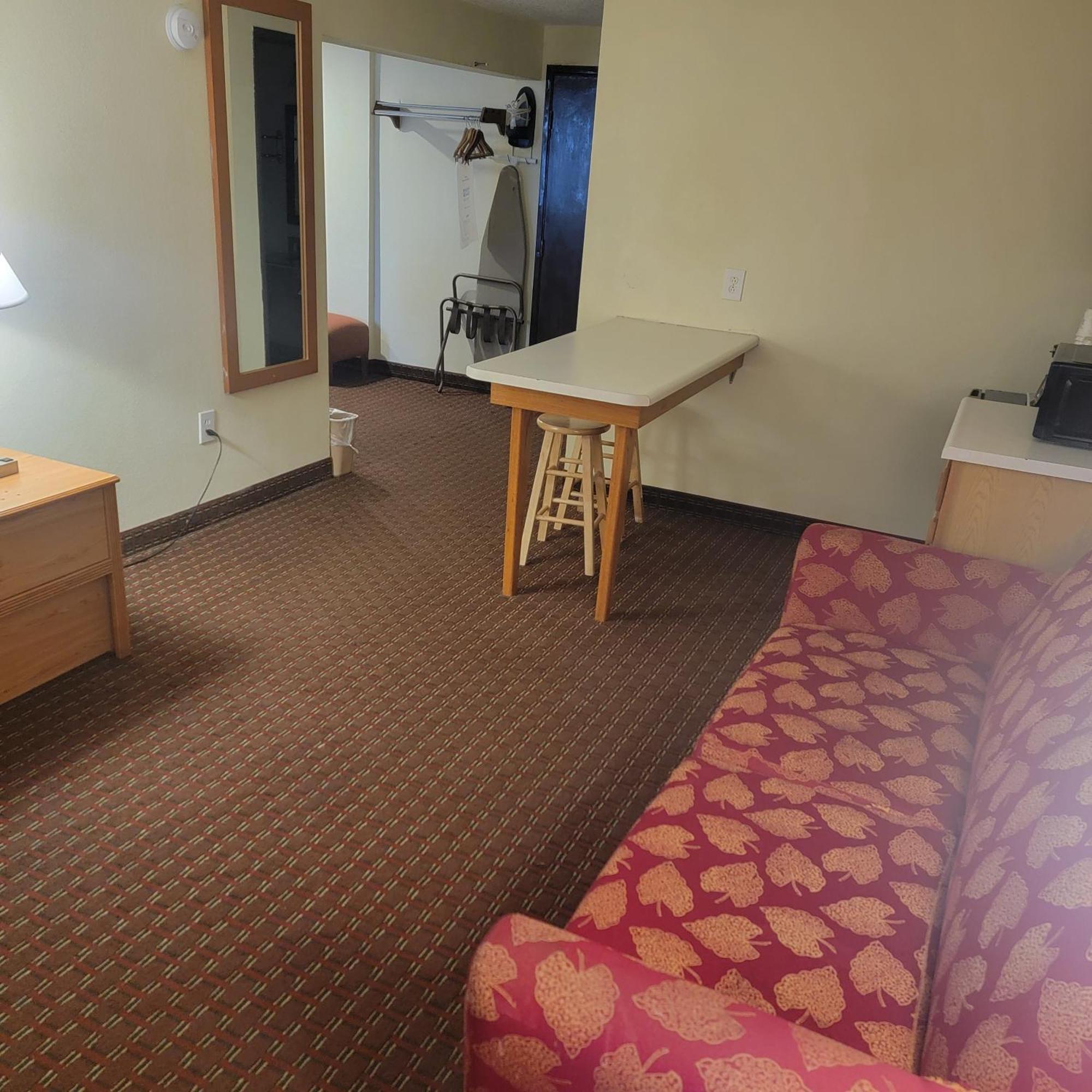 Days Inn By Wyndham Fort Dodge Ngoại thất bức ảnh