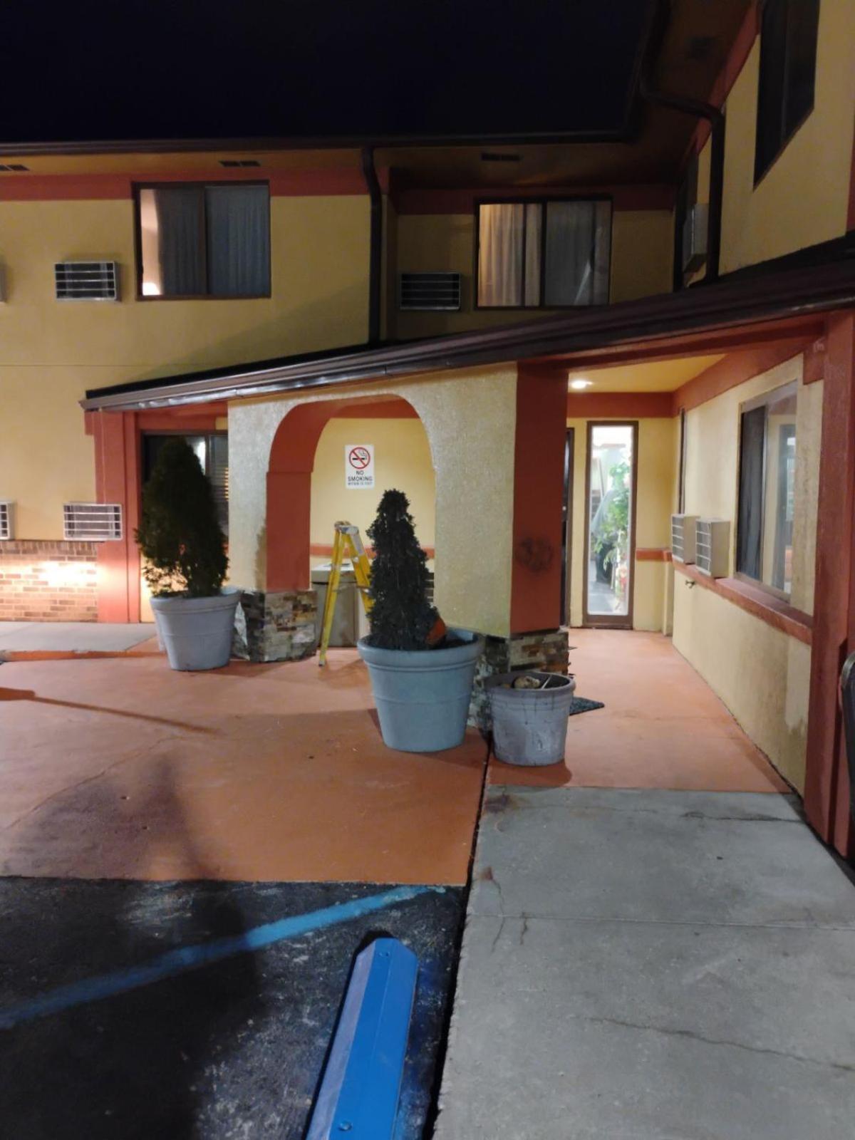 Days Inn By Wyndham Fort Dodge Ngoại thất bức ảnh
